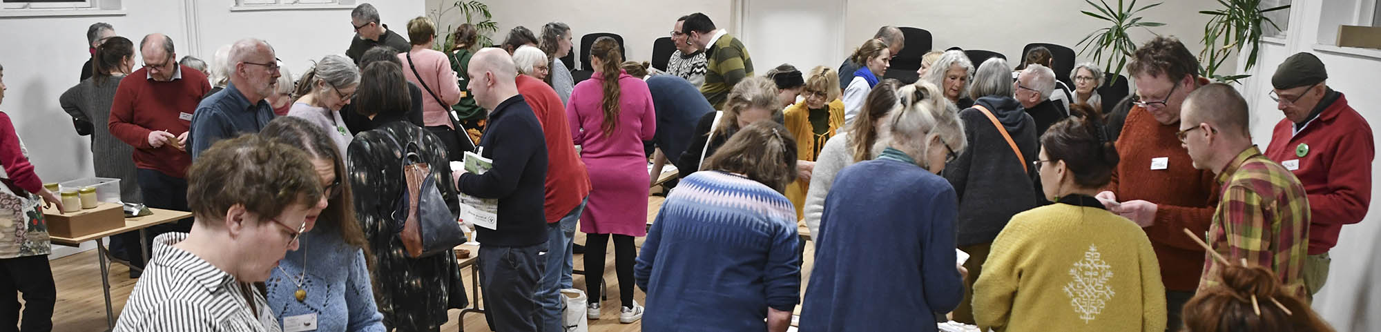 Fr�samlernes fr�bytte og erfaringsudfeksling